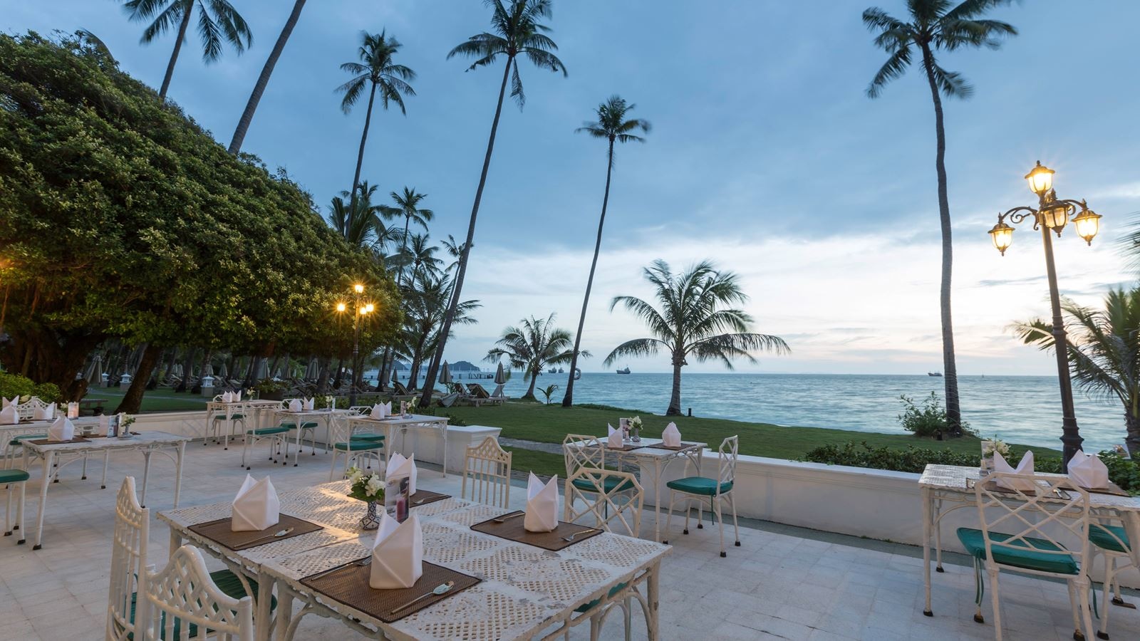 restaurants-panwa-house