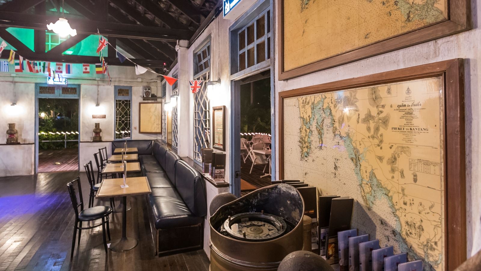 restaurants-the-light-house