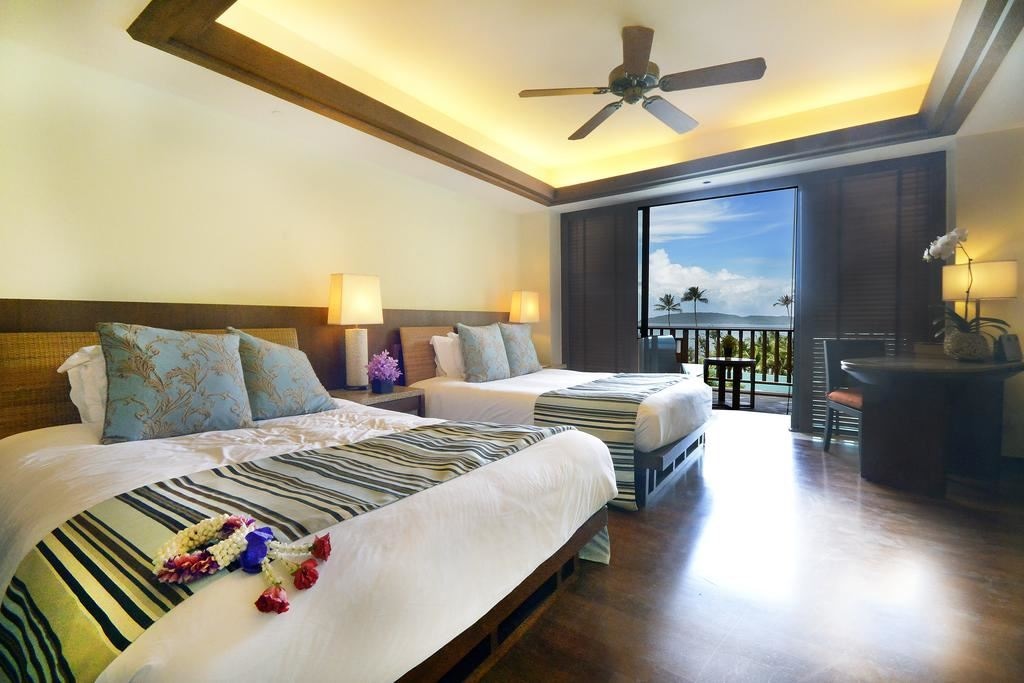 rooms-premium-deluxe-ocean-view