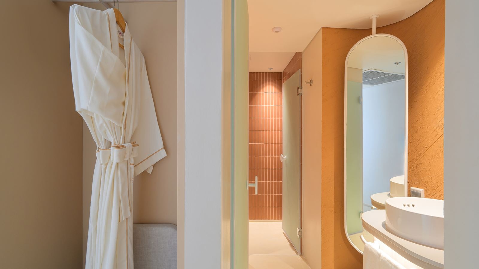 rooms-deluxe-ocean-view