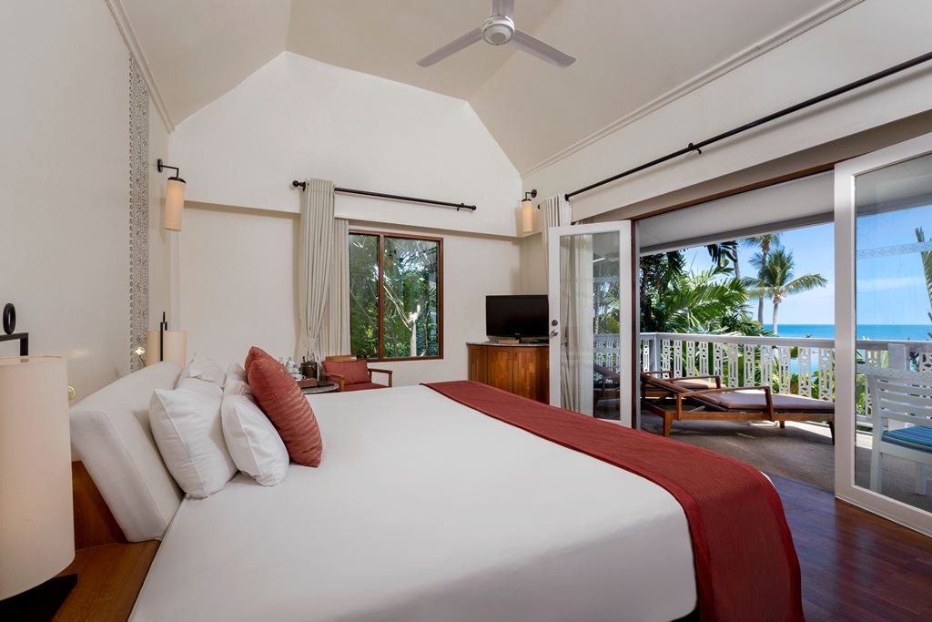 rooms-deluxe-ocean-view