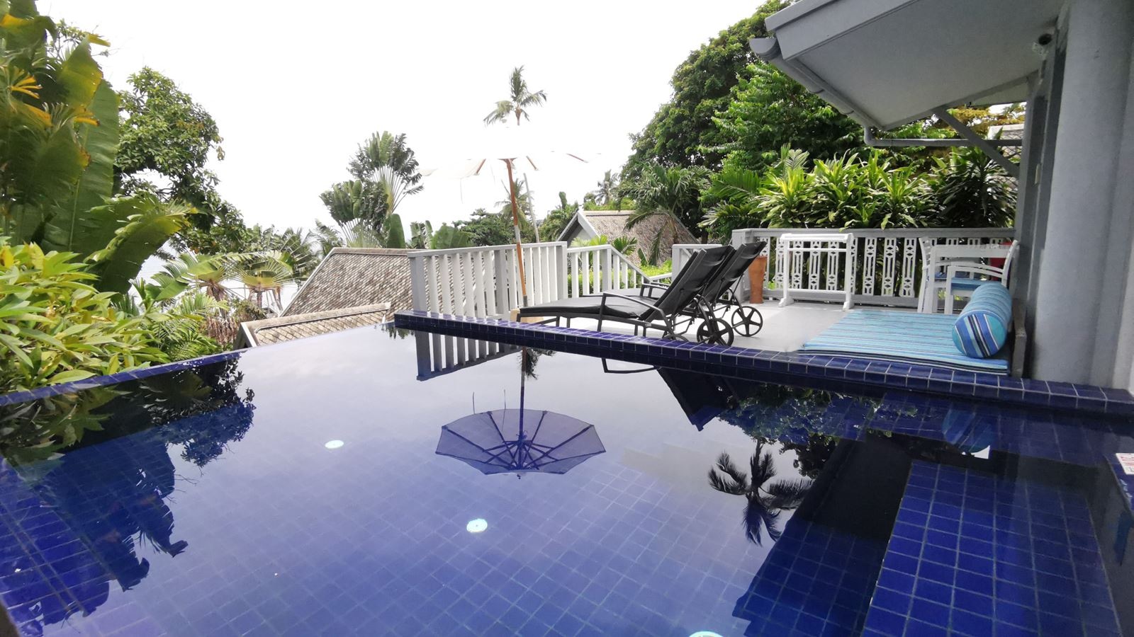 rooms-premium-deluxe-private-pool