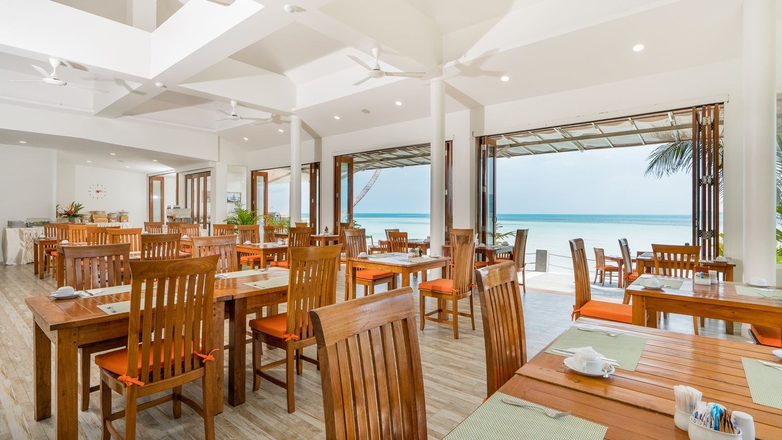 restaurants-cfront-restaurant