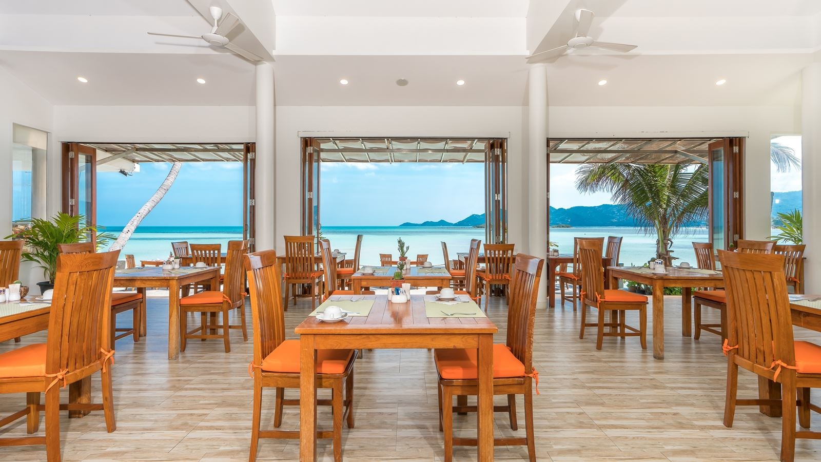 restaurants-cfront-restaurant