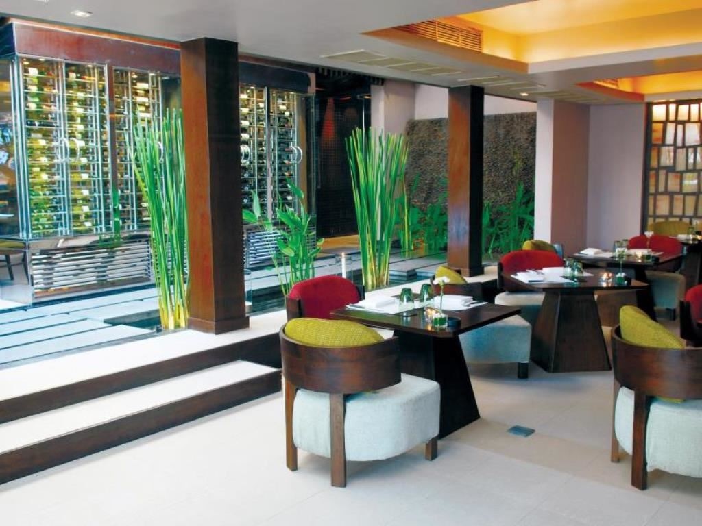 restaurants-red-snapper-bar-and-grill