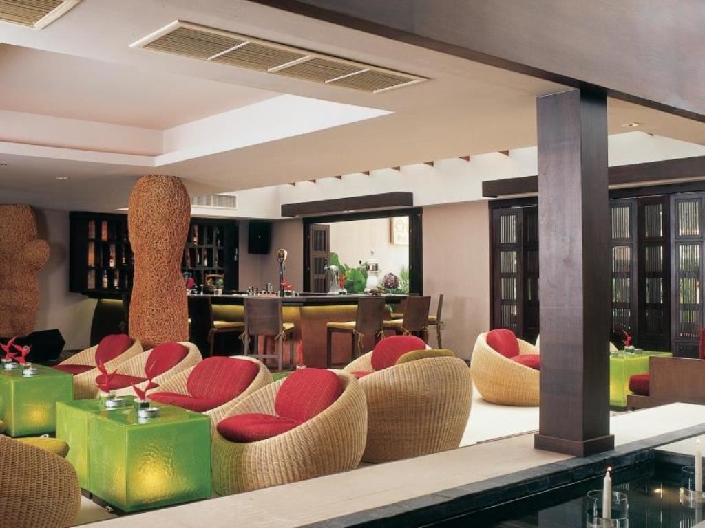 bars-red-snapper-bar-and-grill