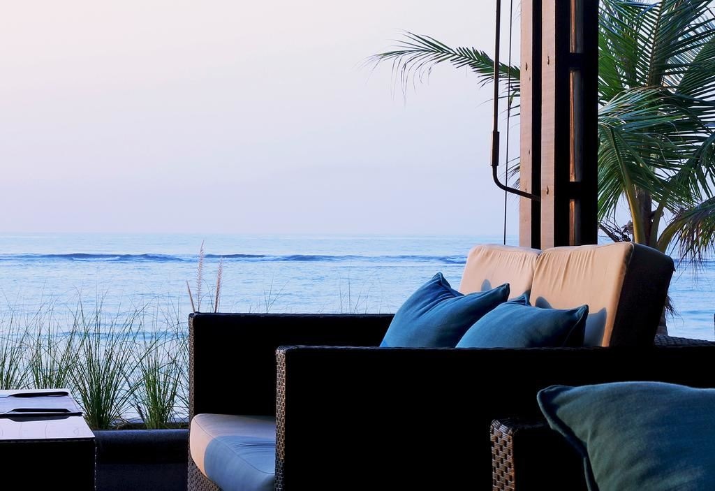 bars-red-snapper-bar-and-grill