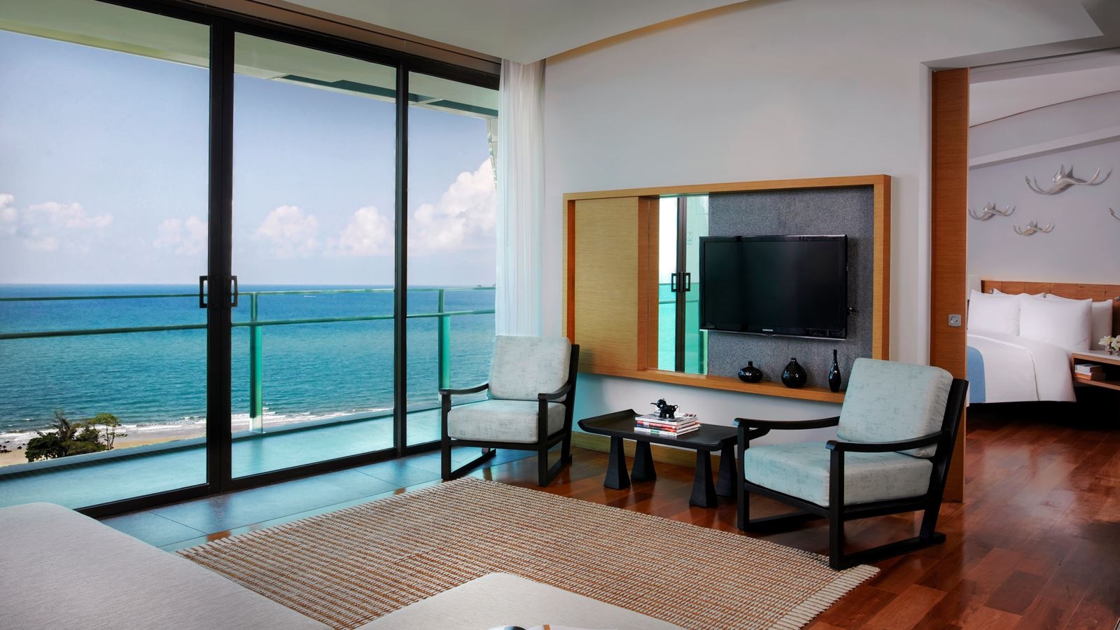 rooms-one-bedroom-suite