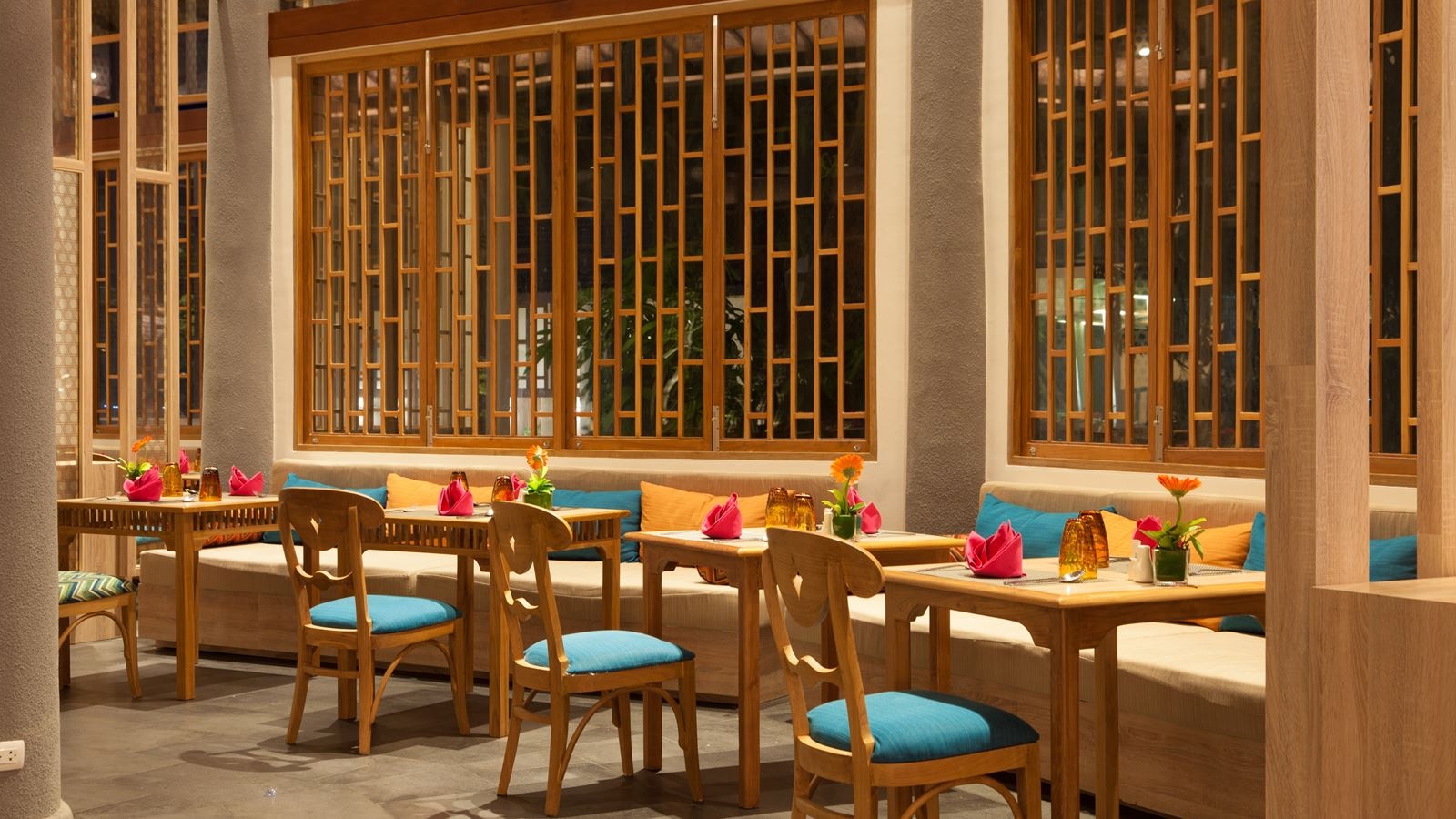 restaurants-ocean-view-restaurant