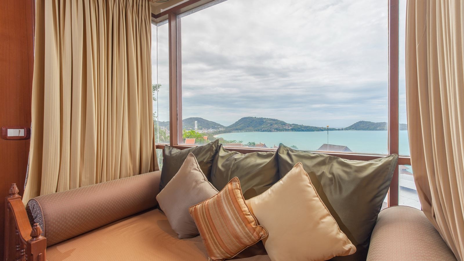 rooms-one-bed-room-villa