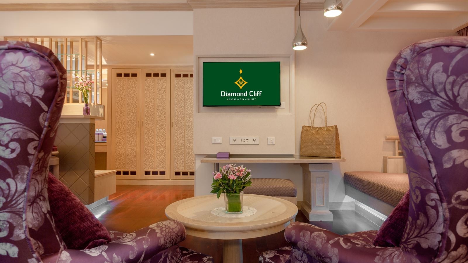 rooms-diamond-jacuzzi-suite