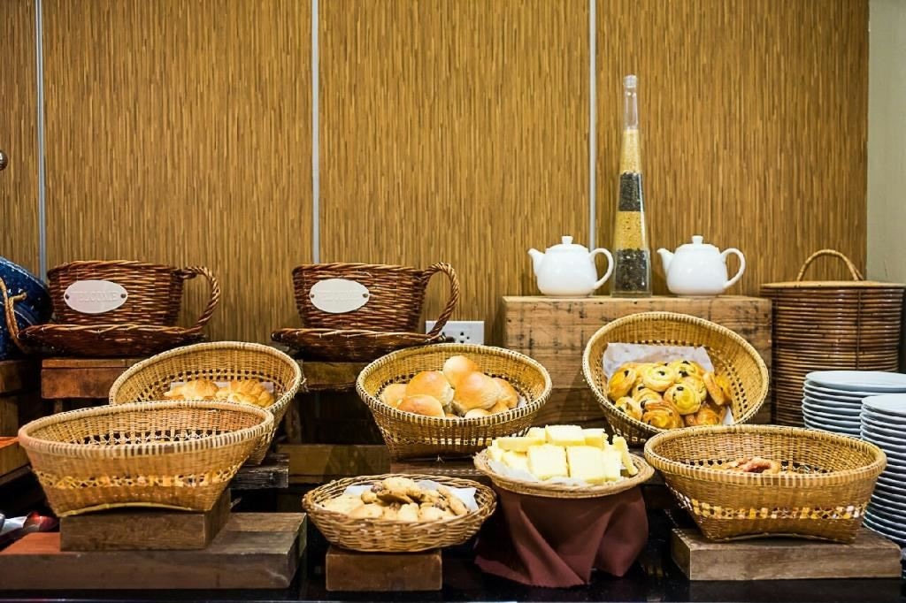 restaurants-coffeeshop-and-restaurant