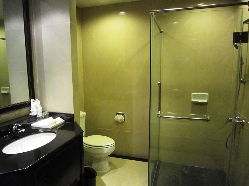 rooms-dorshada-ocean-pool