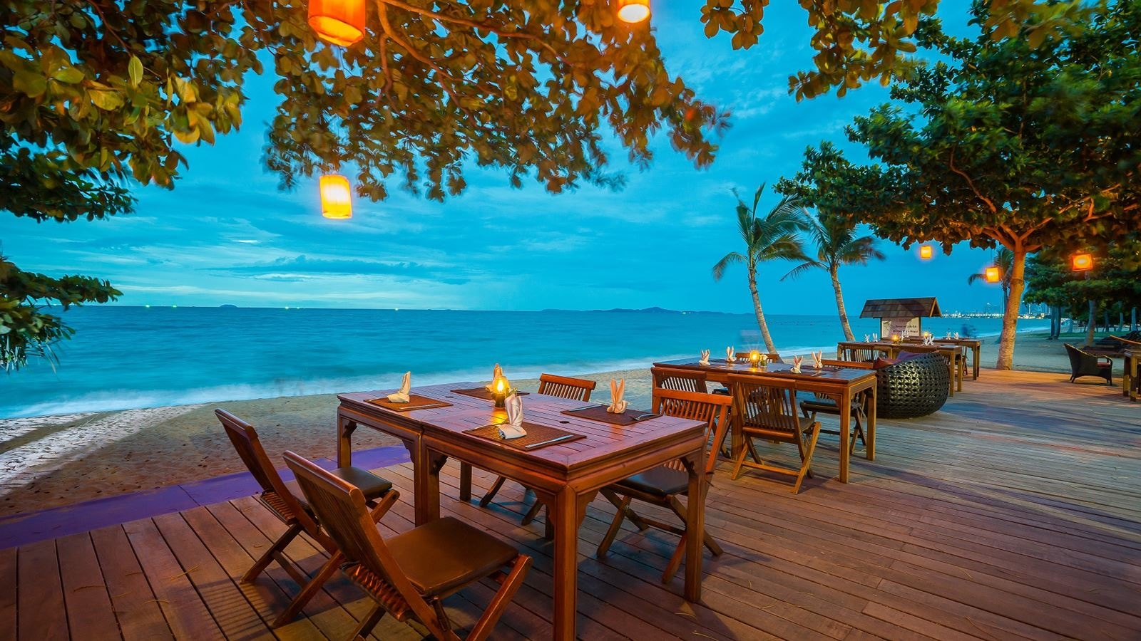 restaurants-by-the-sea-restaurant