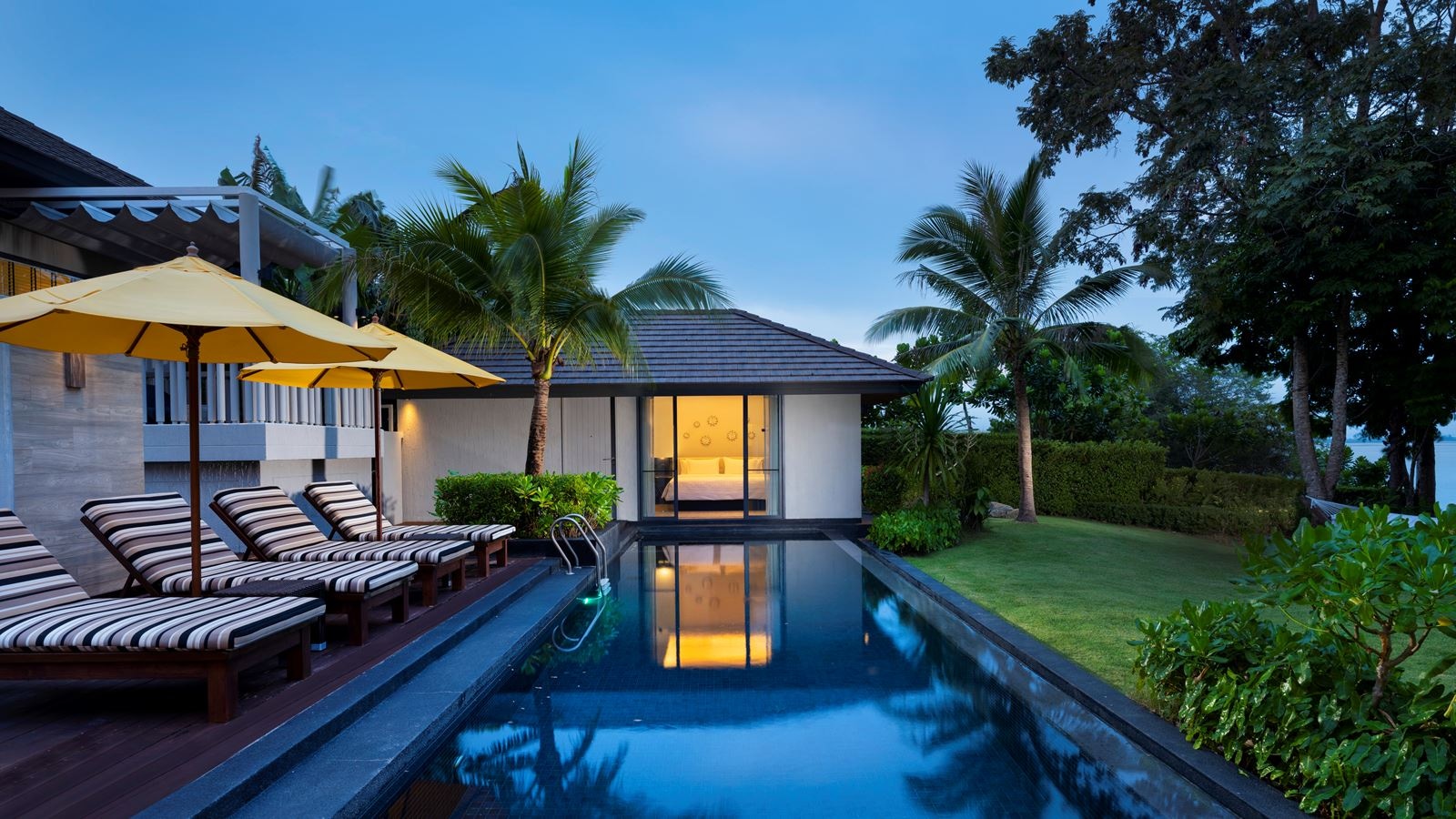 rooms-grand-pool-villa