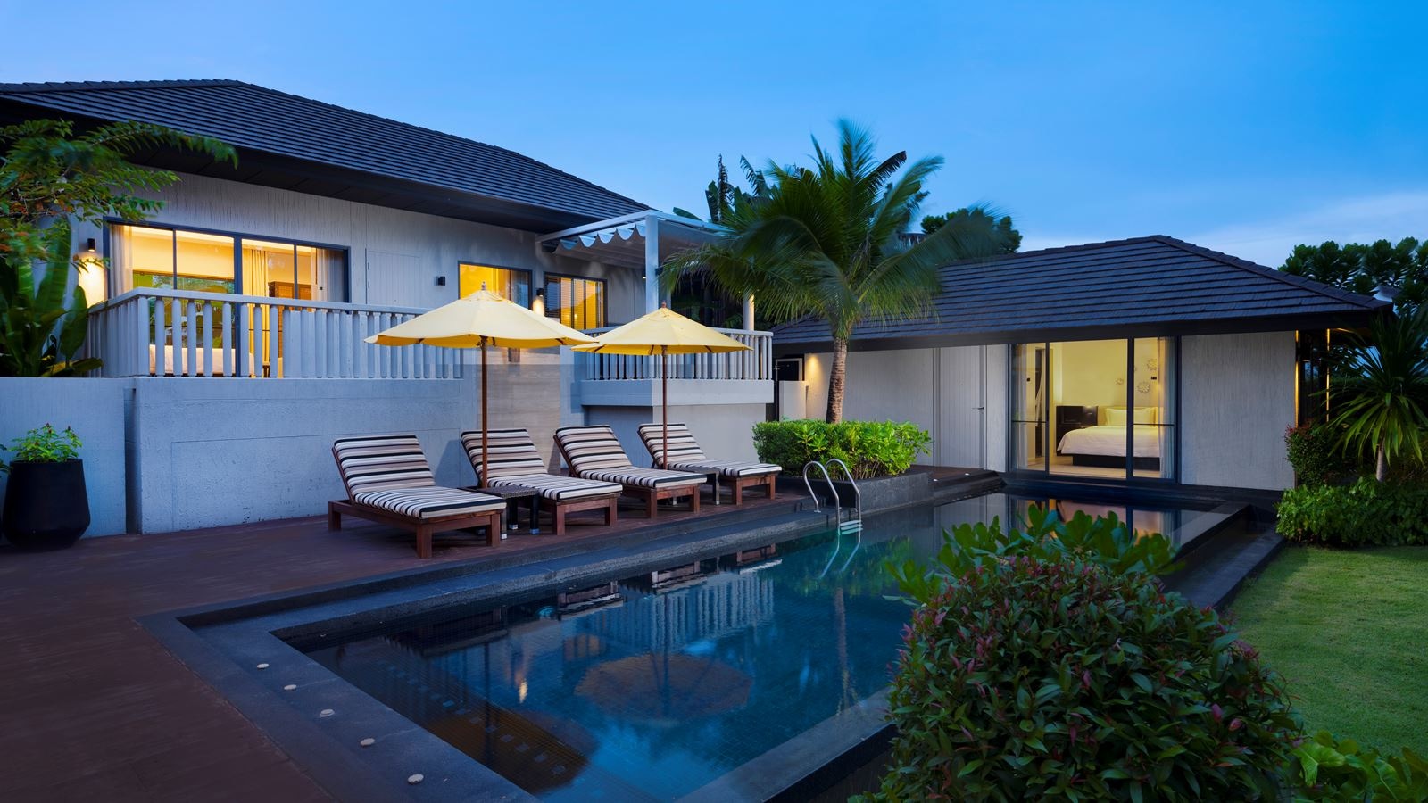 rooms-grand-pool-villa