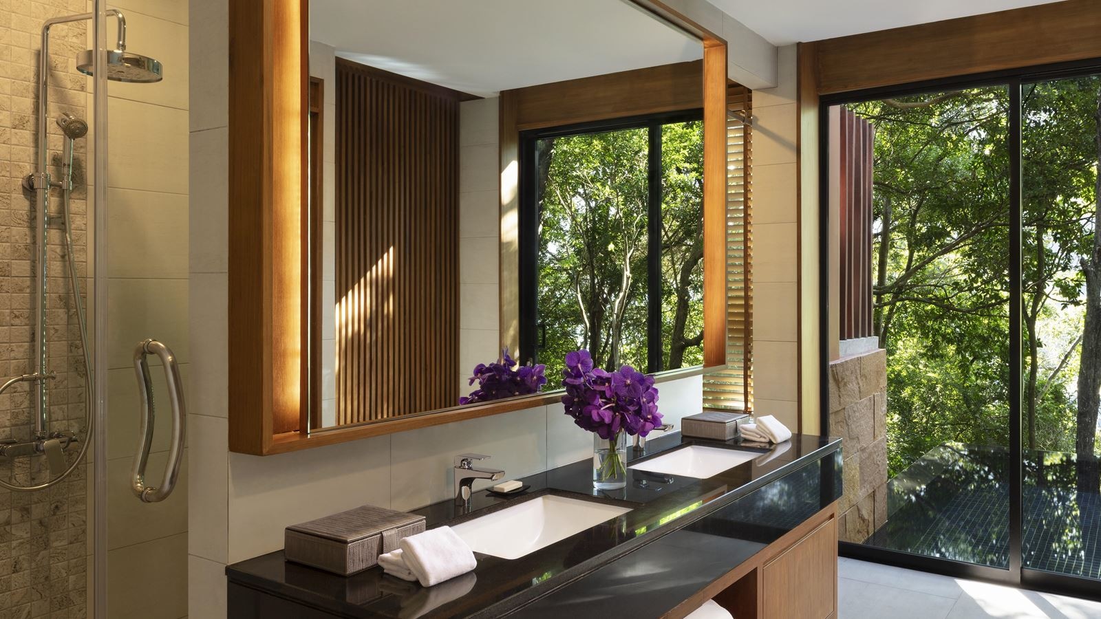 rooms-avani-pool-villa-room