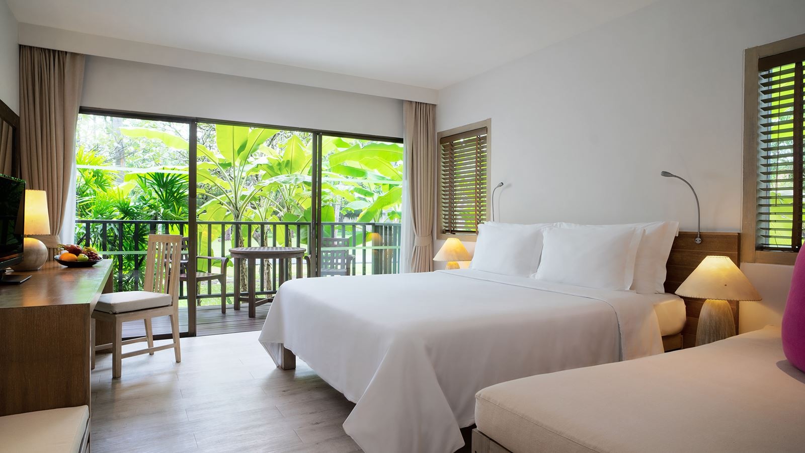 rooms-garden-room