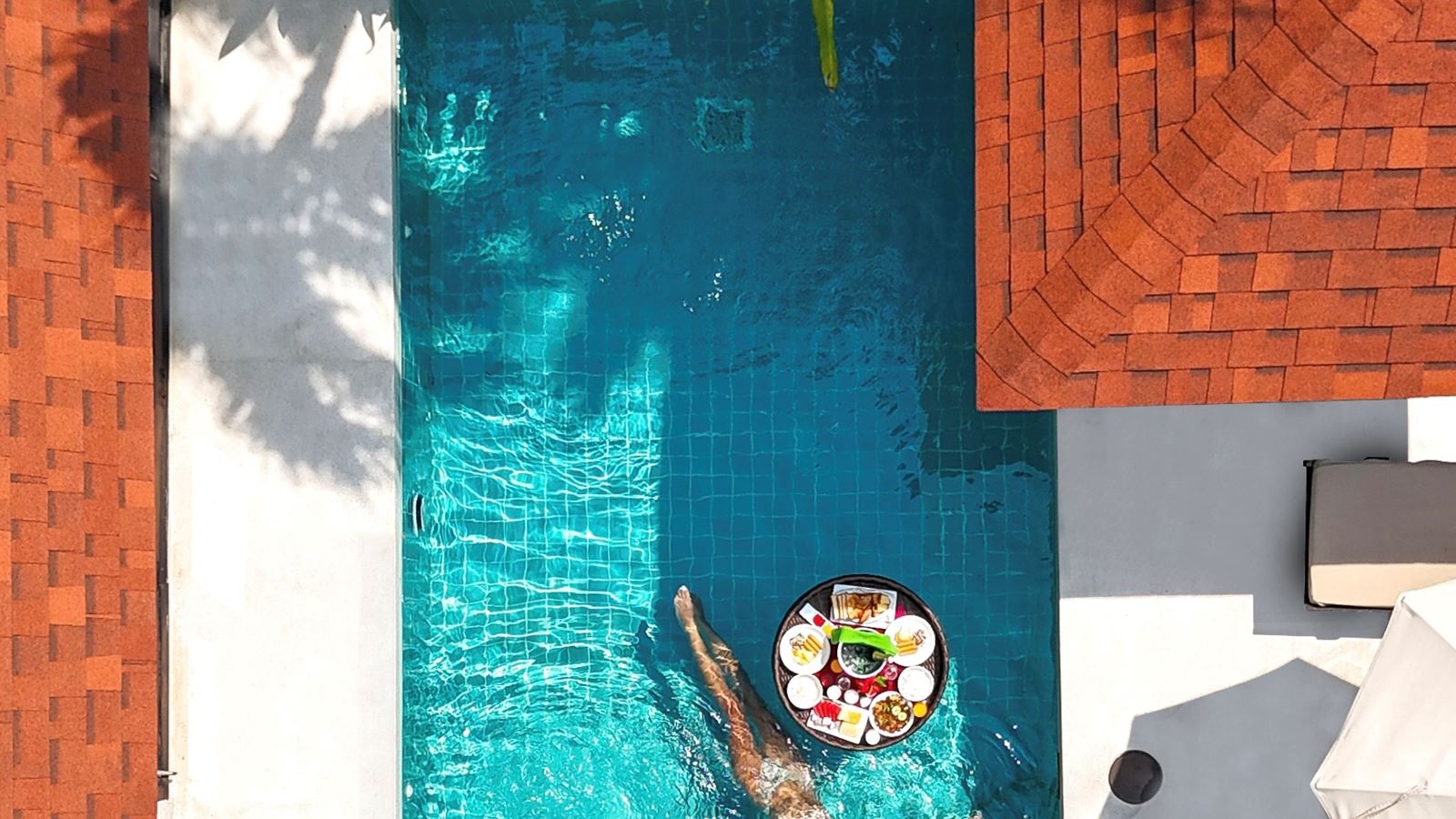 rooms-pool-villa