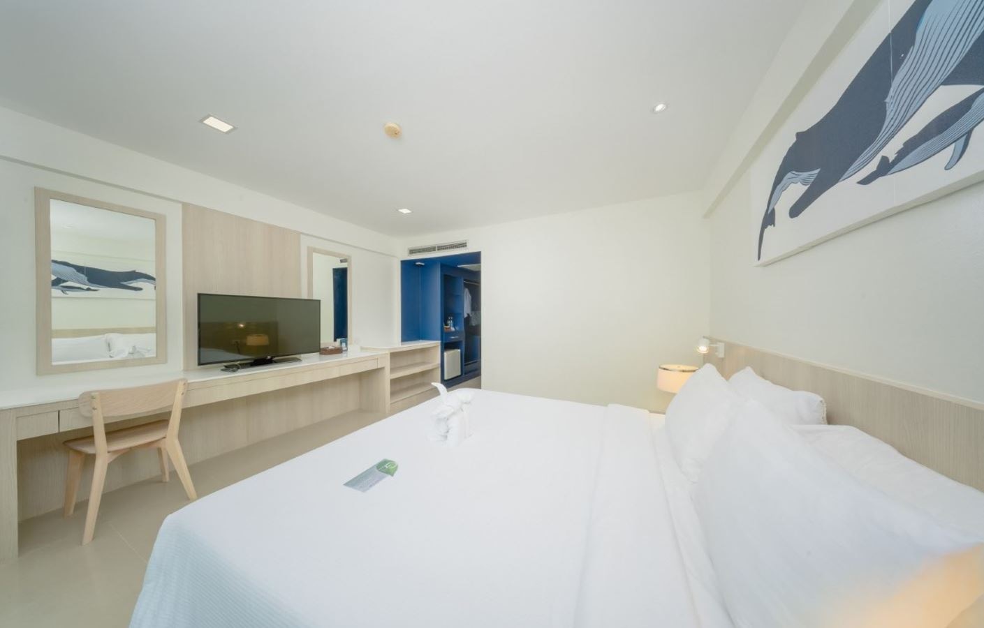 rooms-deluxe-pool-access