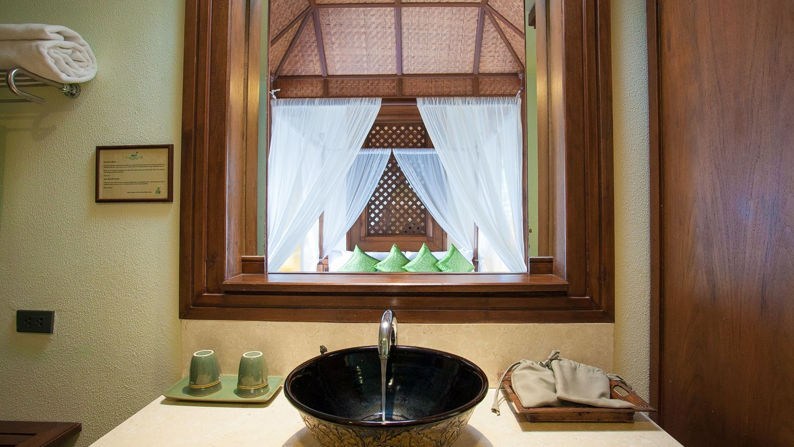 rooms-two-bedroom-beachfront-pool-villa