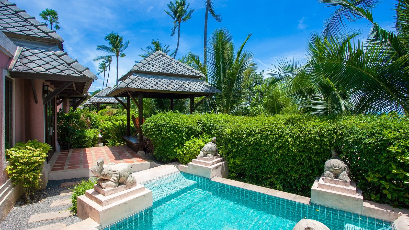 rooms-two-bedroom-beachfront-pool-villa