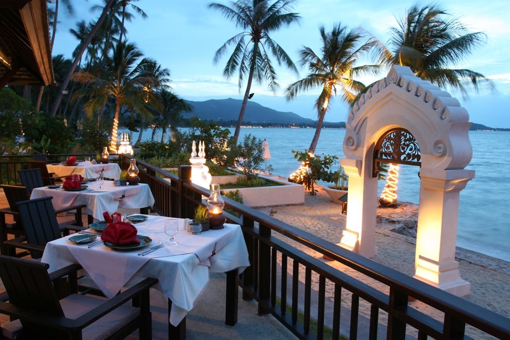 restaurants-the-breeze-restaurant
