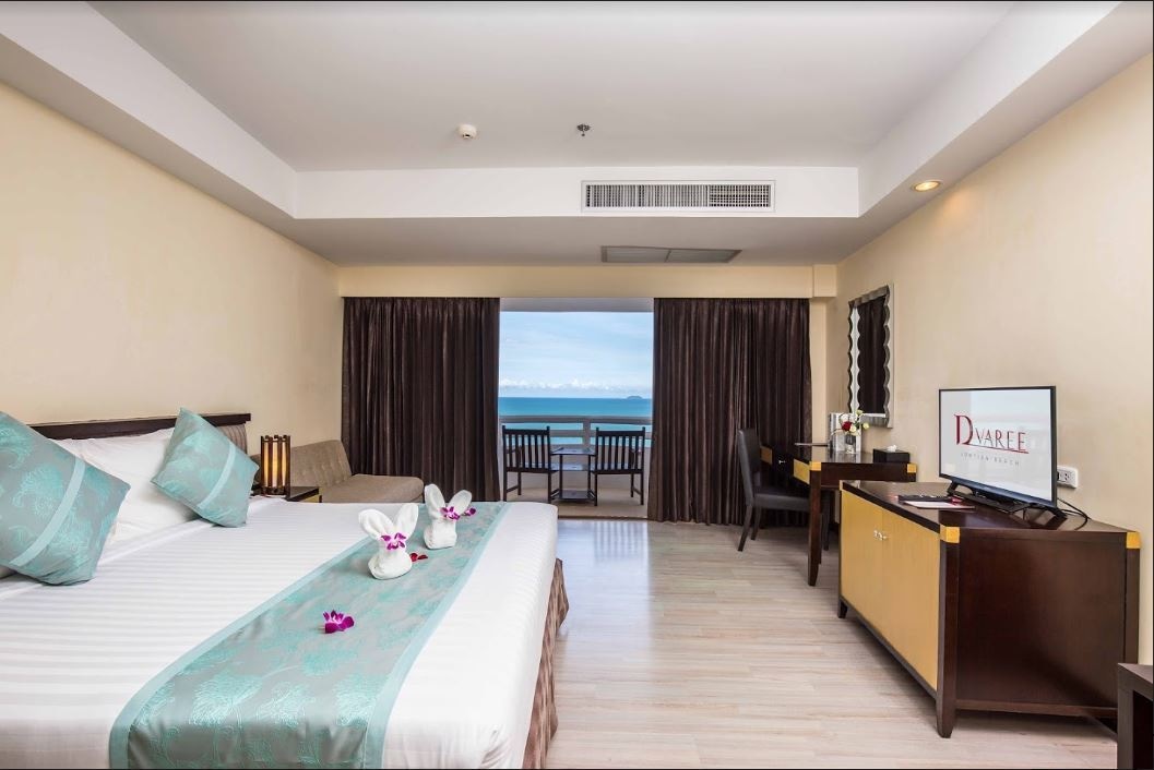 rooms-premire-deluxe-ocean-view
