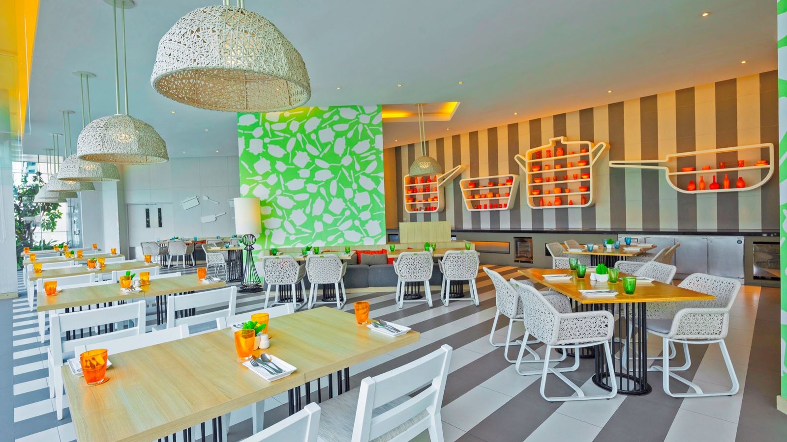 restaurants-east-coast-kitchen--executive-tower