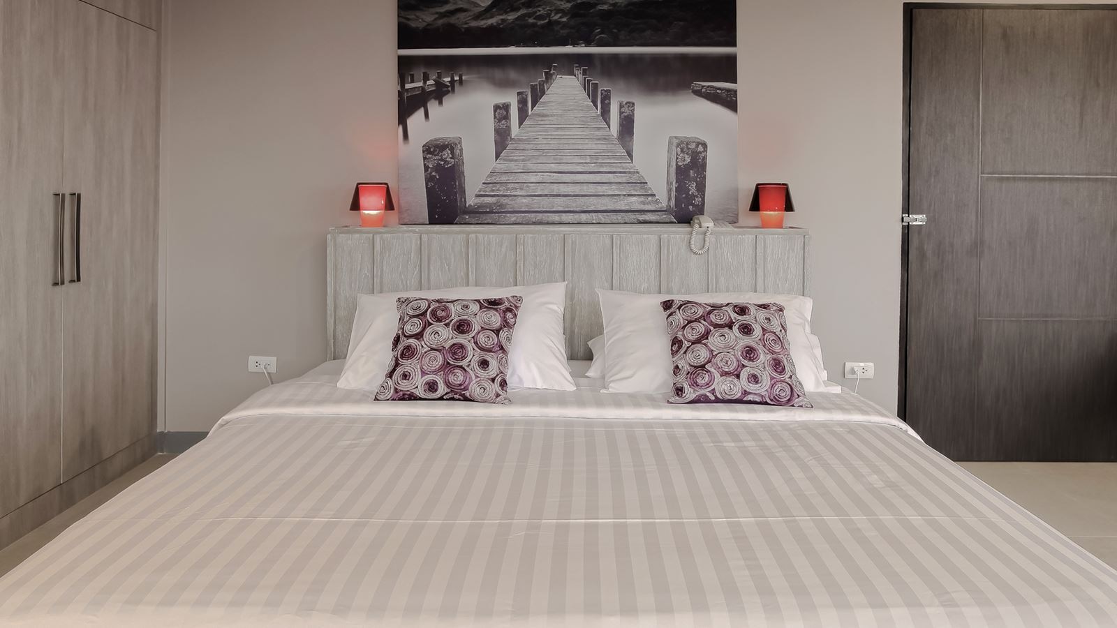 rooms-premier-room
