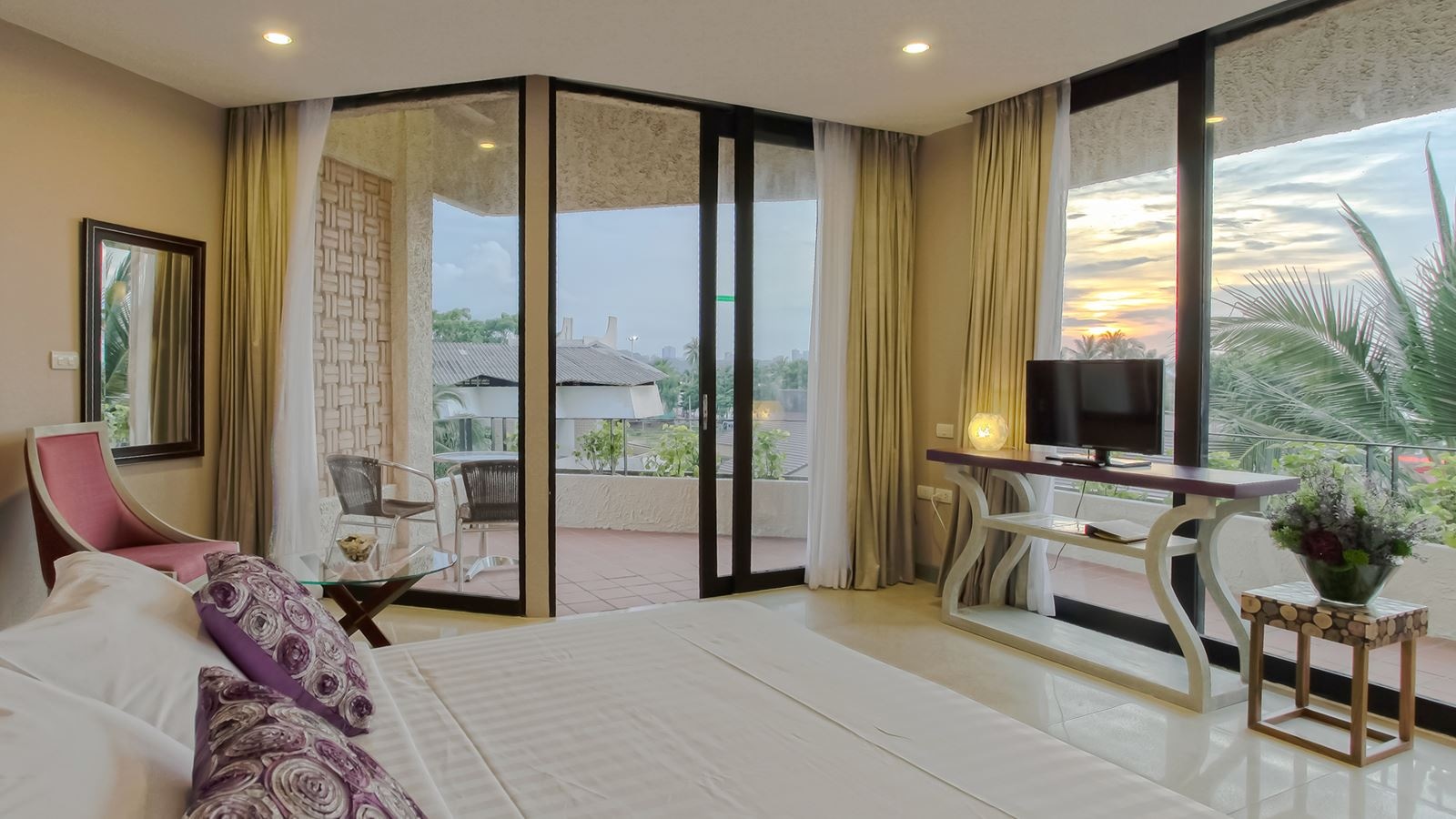 rooms-premier-room