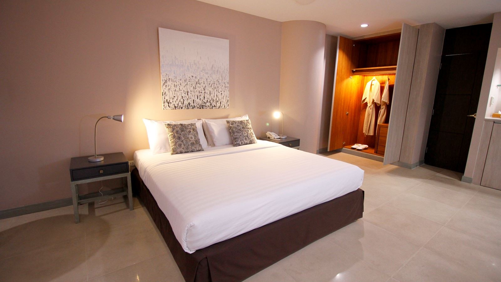 rooms-premier-junior-suite