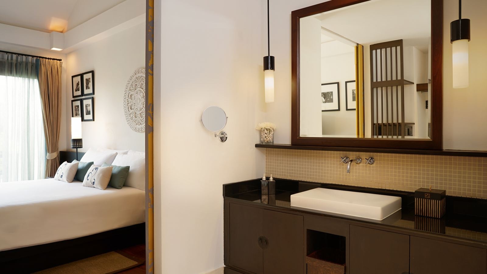 rooms-villa-with-private-pool