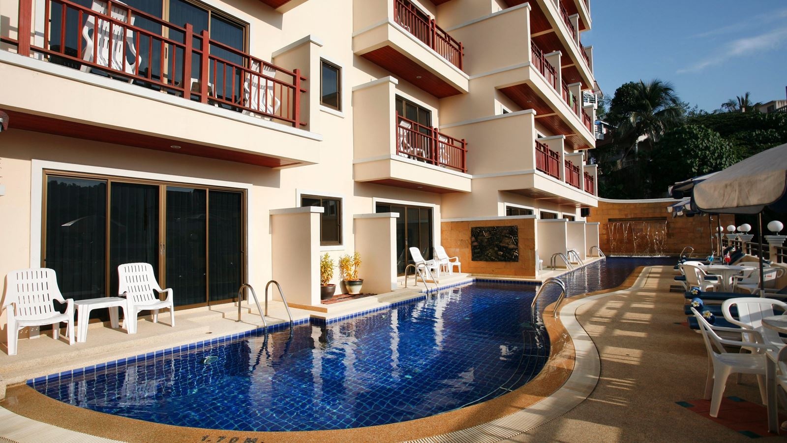 pools-outdoor-pool