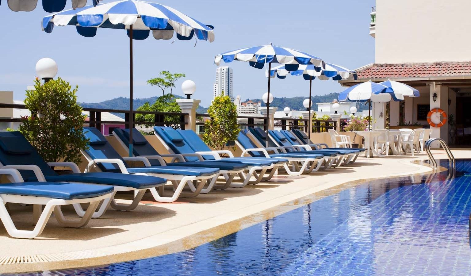 pools-outdoor-pool