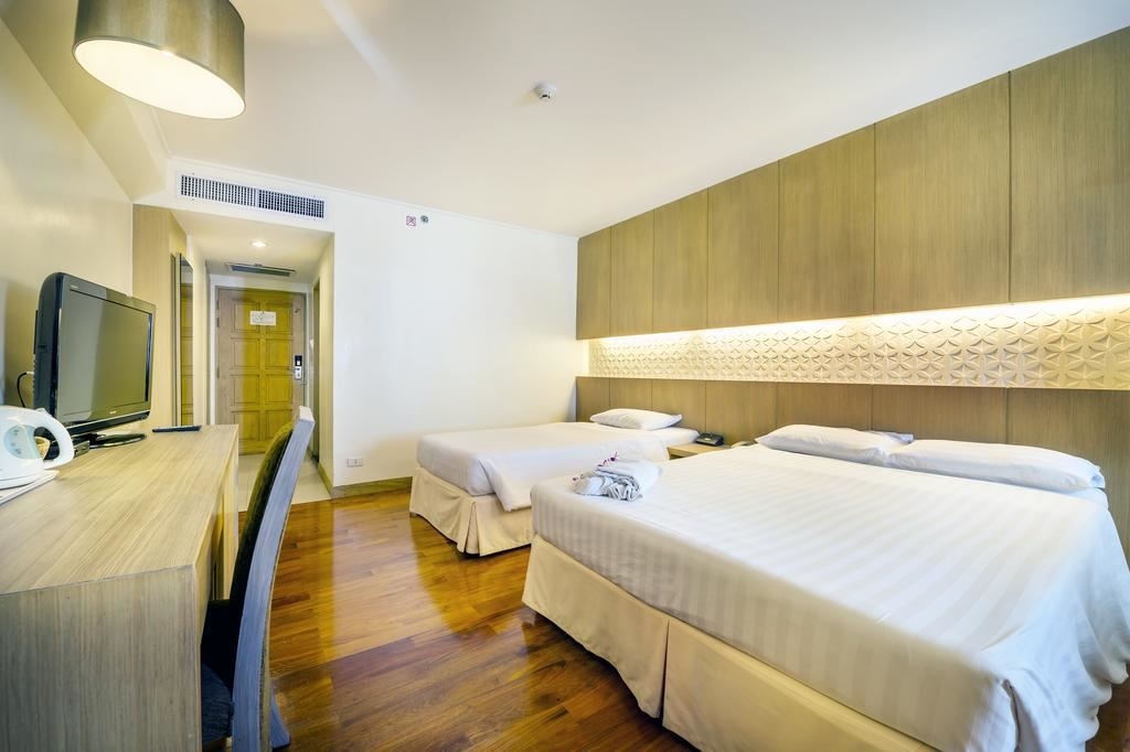 rooms-superior-main-wing