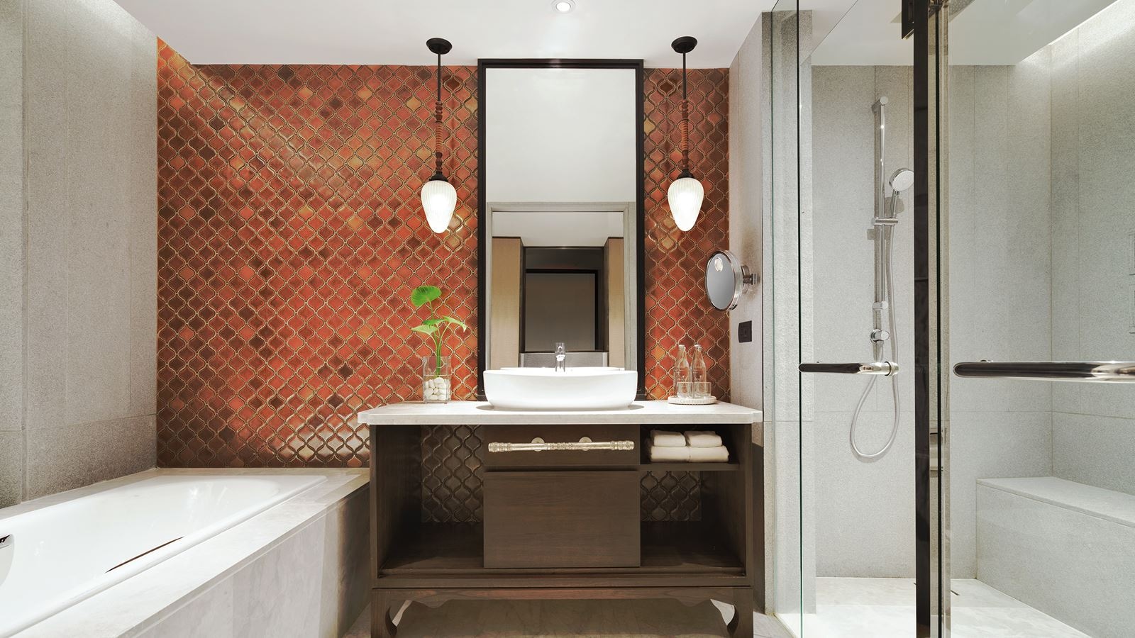 rooms-family-pool-access-studio