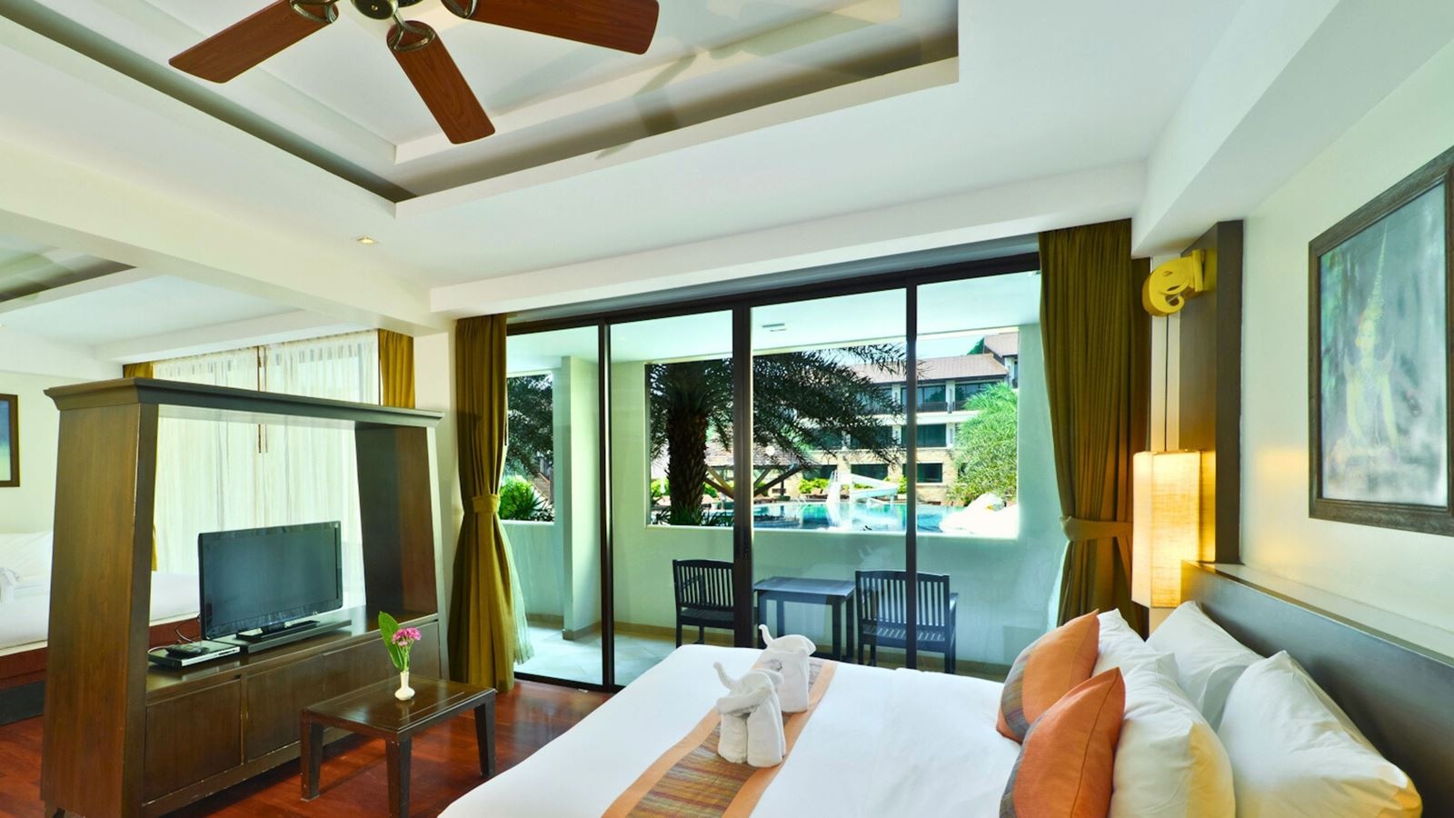 rooms-hillside-family-suite