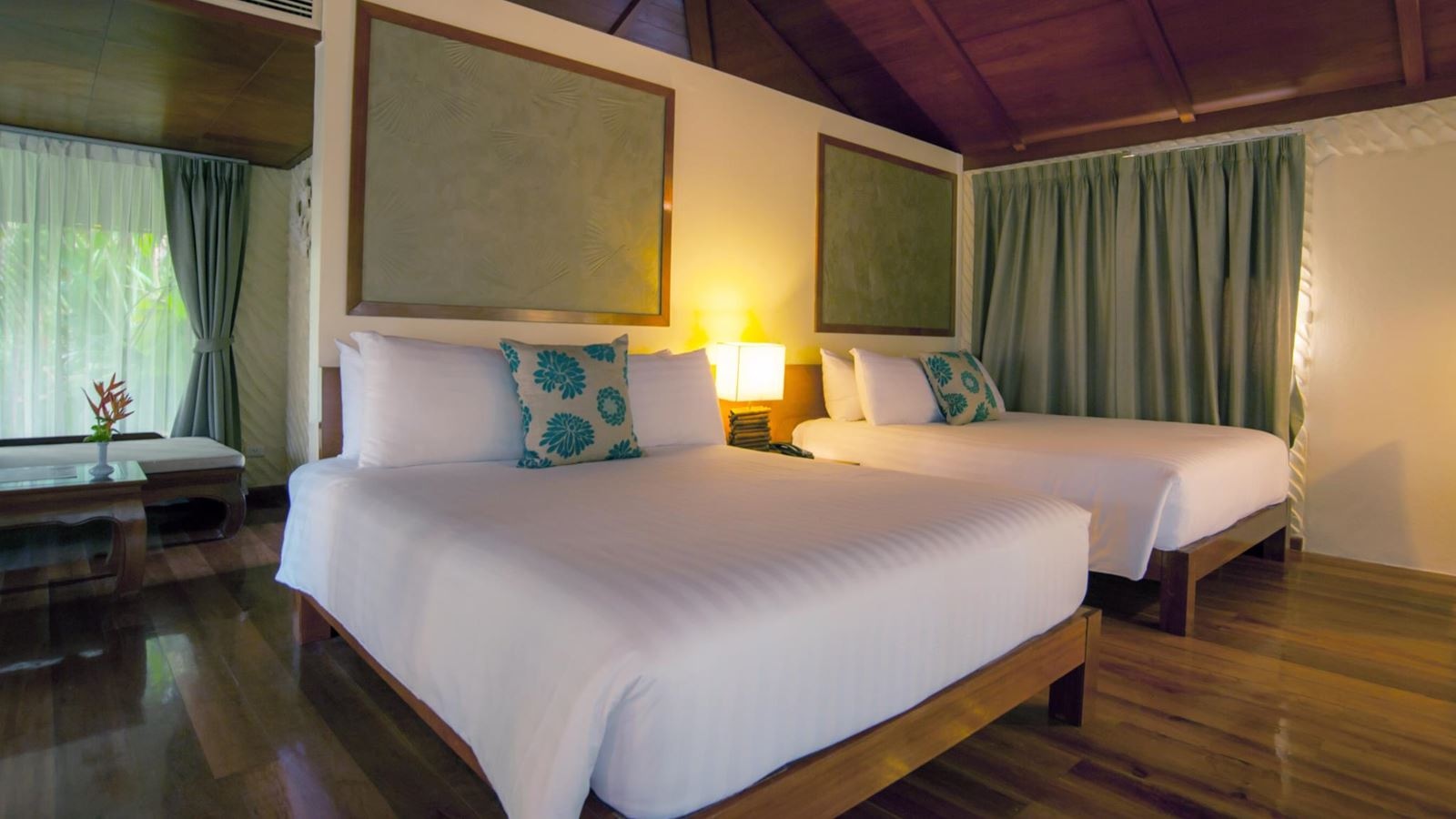 rooms-premium-deluxe-cabana-garden-view-room