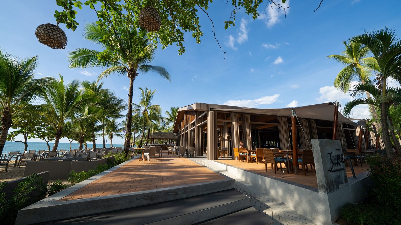 restaurants-sire-beachfront-restaurant