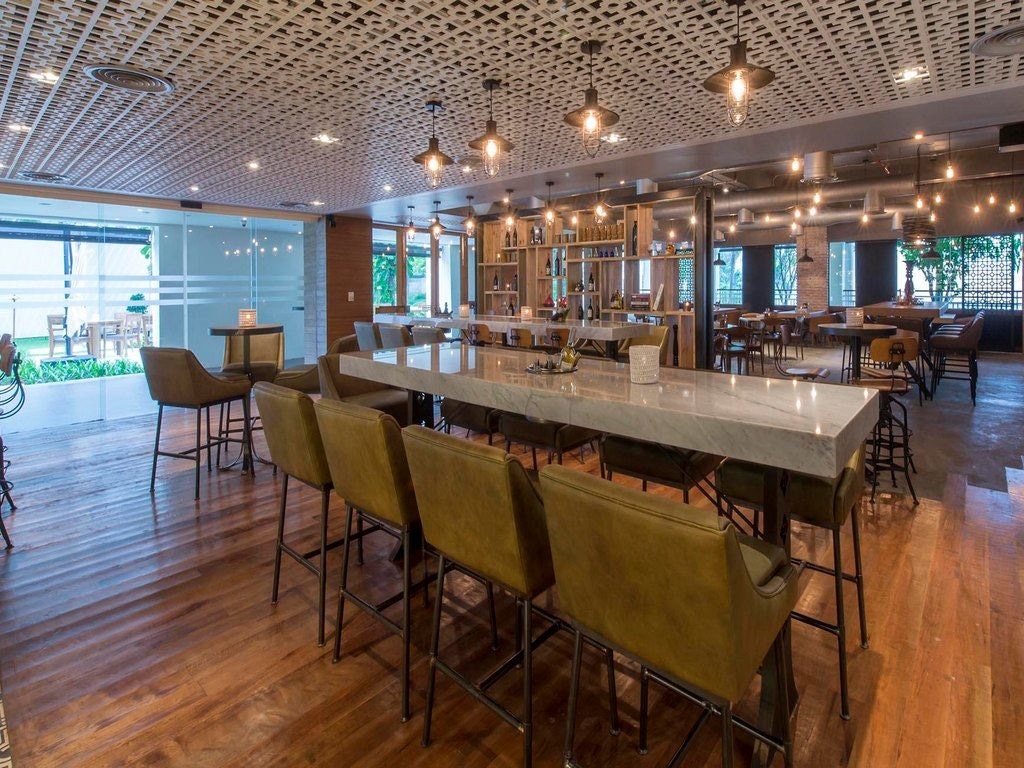 restaurants-mr-tomyam