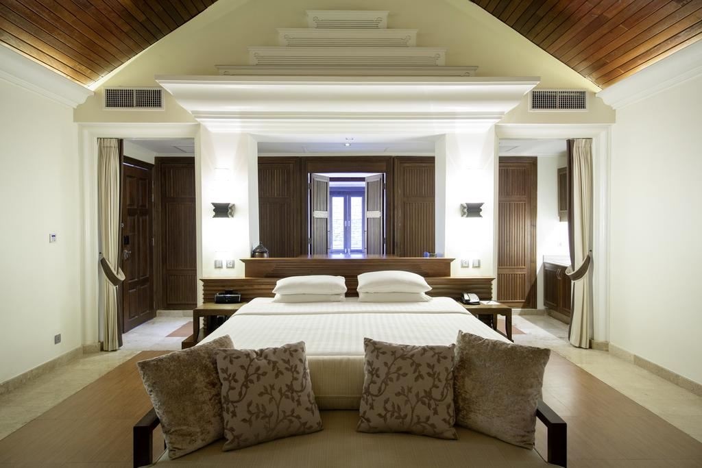 rooms-pool-villa-superior