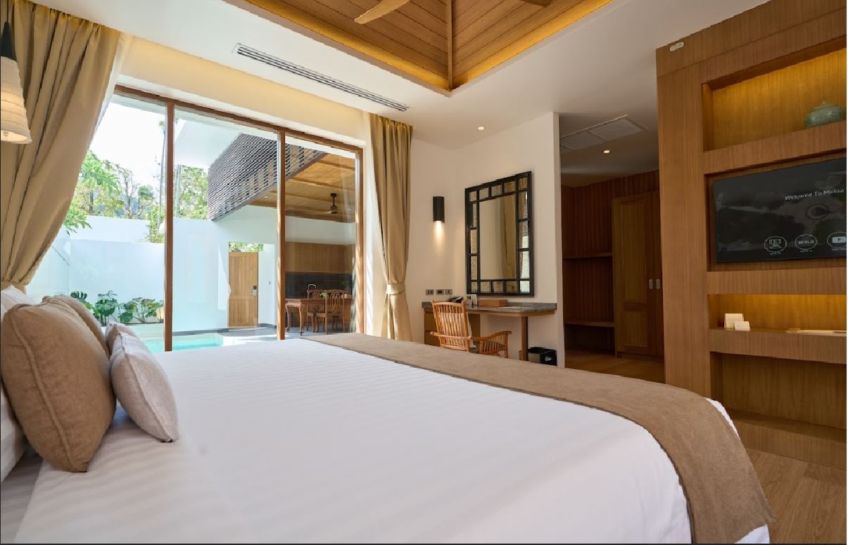 rooms-pool-villa