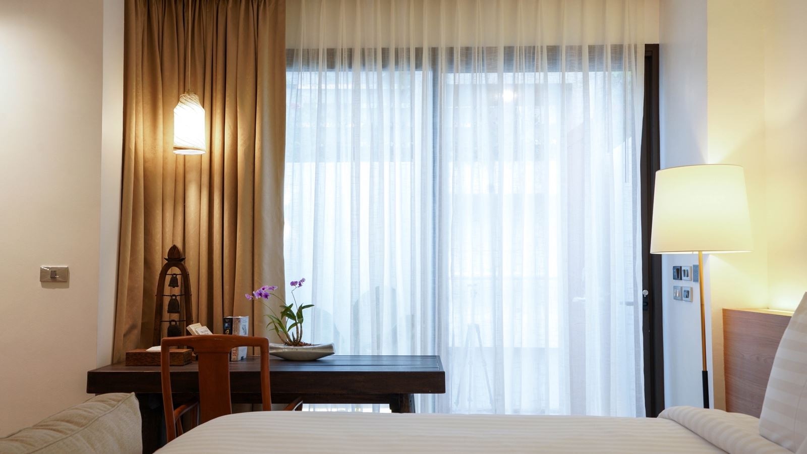 rooms-deluxe-suite-without-private-pool