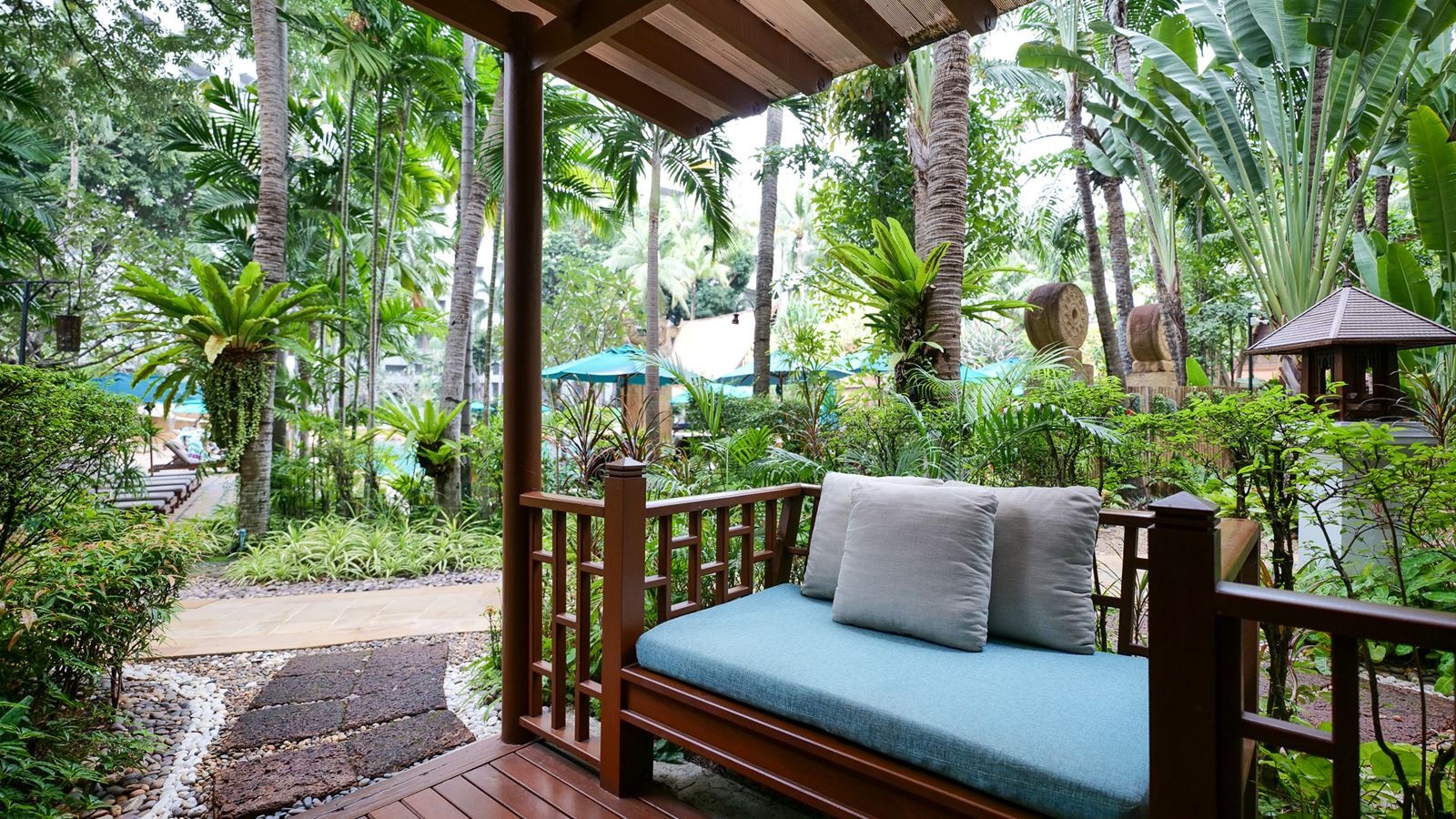 rooms-terrace-junior-suite