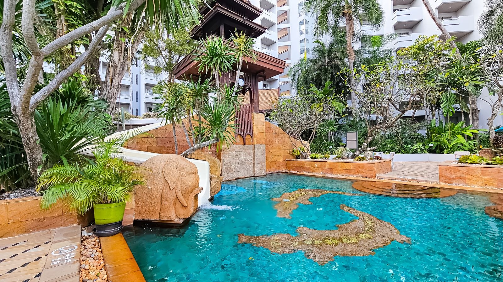 pools-outdoor-childrens-pool