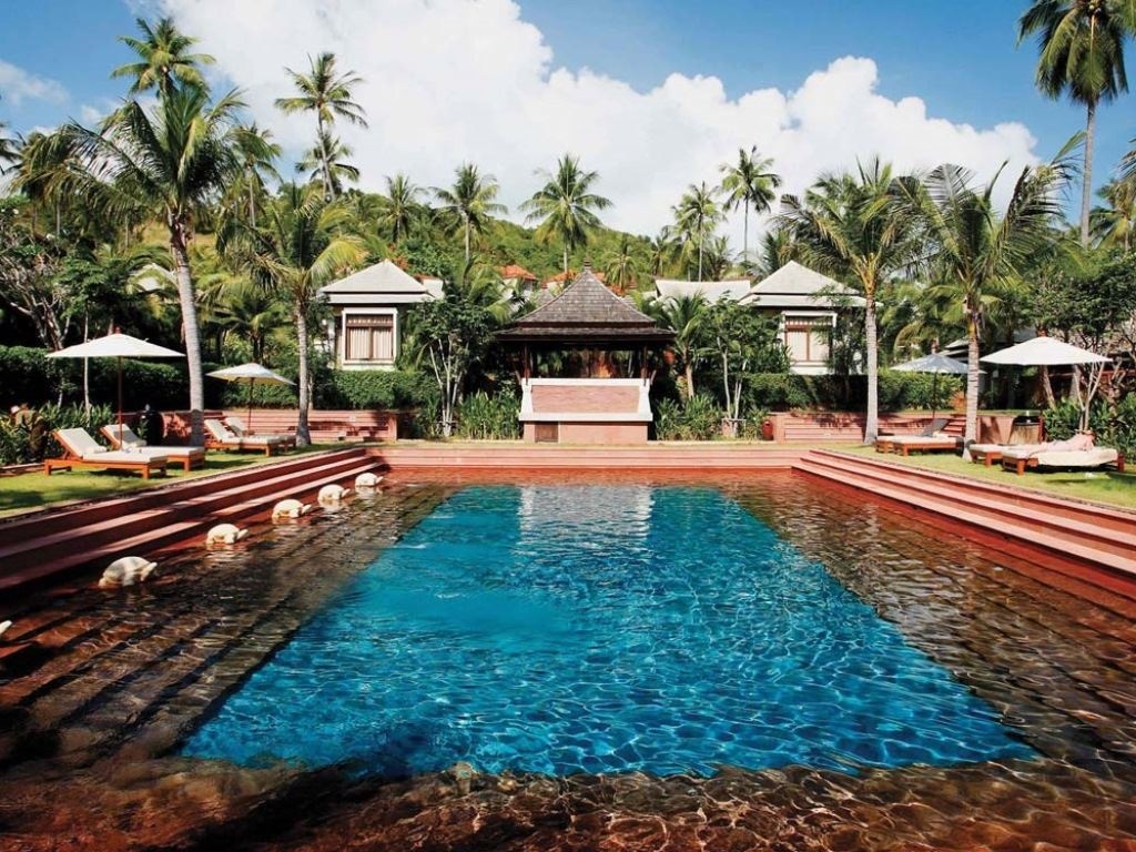 pools-outdoor-pool