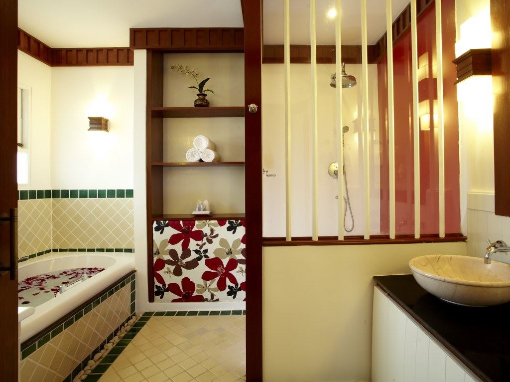 rooms-deluxe-pool-access-room