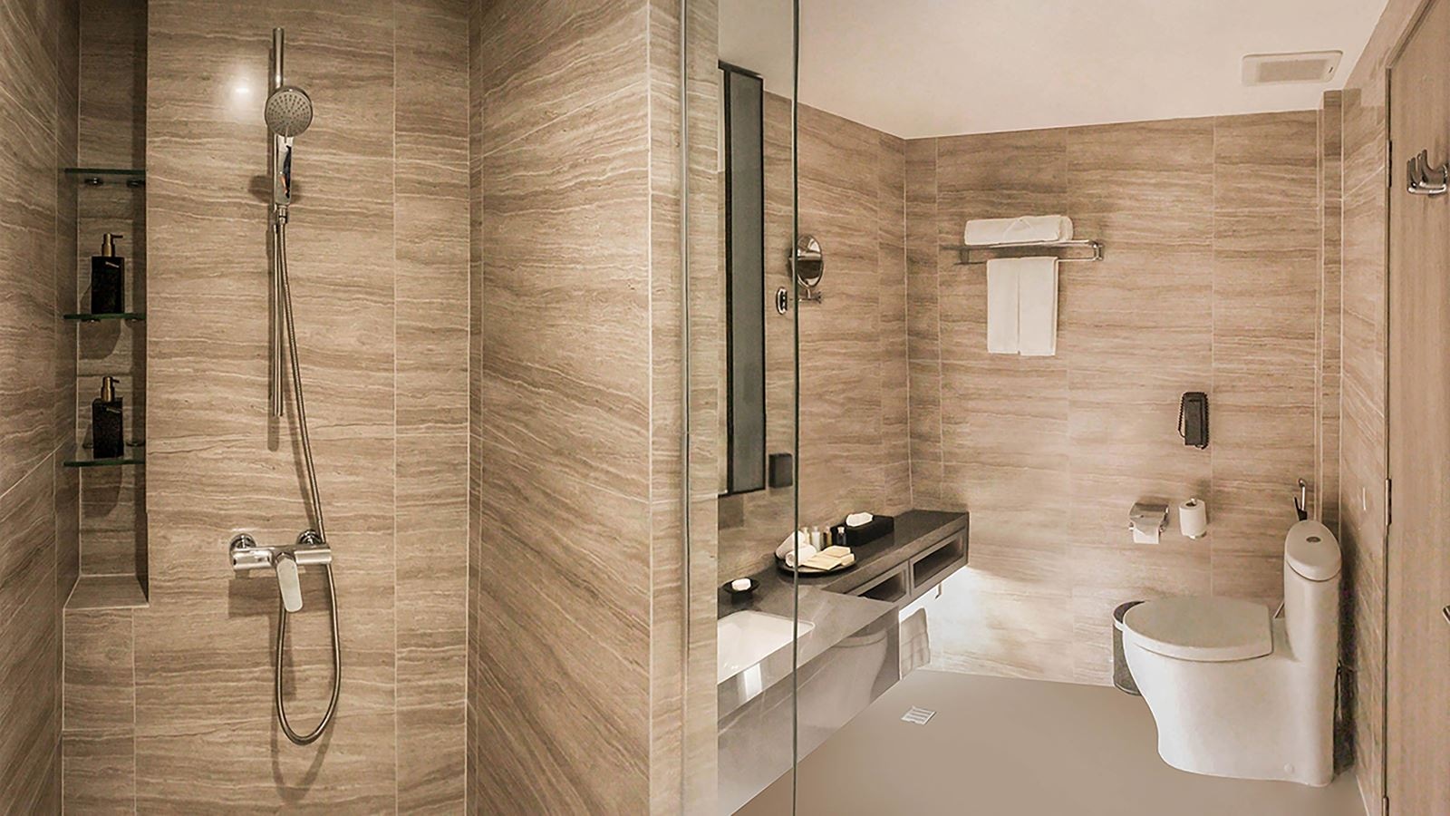 rooms-paradox-superior