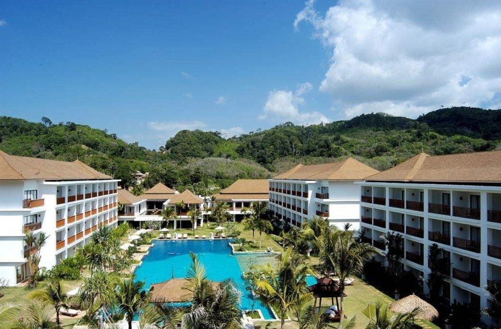 general-main-building